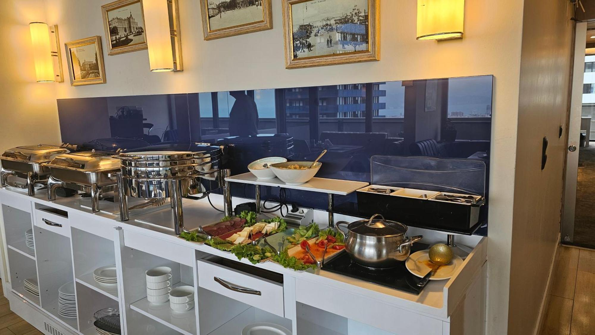 Orbi City Best Apartments Batumi Bagian luar foto